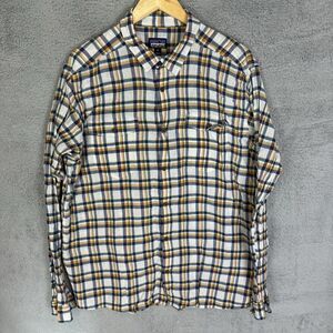 Patagonia Shirt Mens XL Plaid Long Sleeve Button Up Organic Cotton Chest Pockets